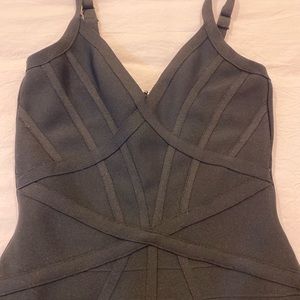 Lipsy plunge front fishtail bandage maxi dress size 0 in black